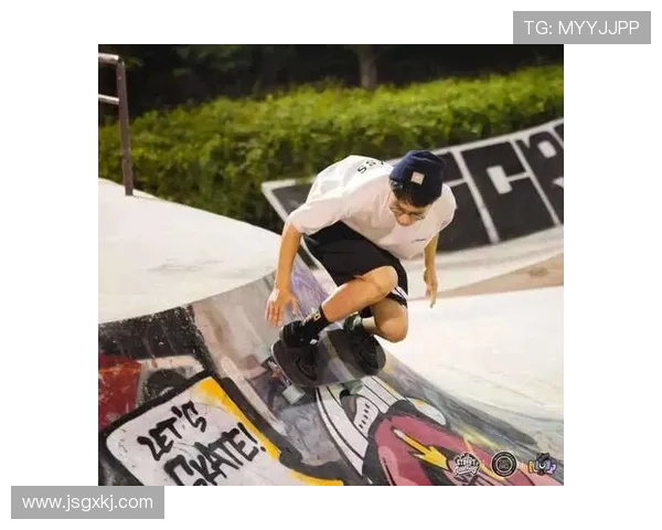 西安飞盘队在滑板精英赛中的精彩表现与状态分析