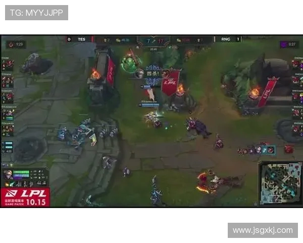 赛后复盘TES与V5的团队协作分析与战术探讨