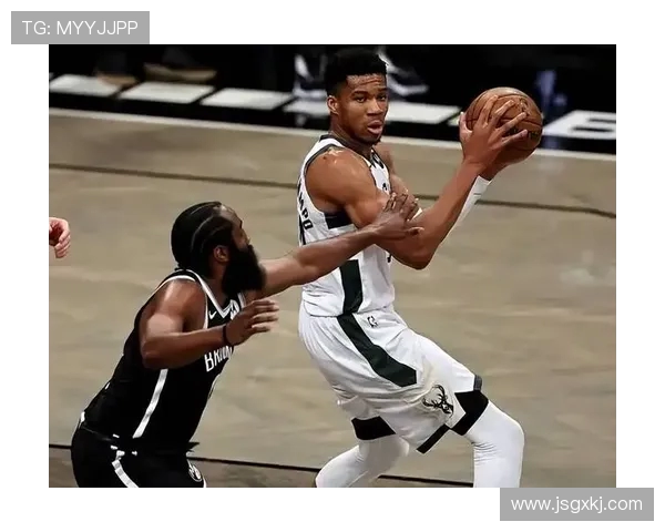 NBA直播精彩对决雄鹿挑战快船全场赛事分析与球员表现预测